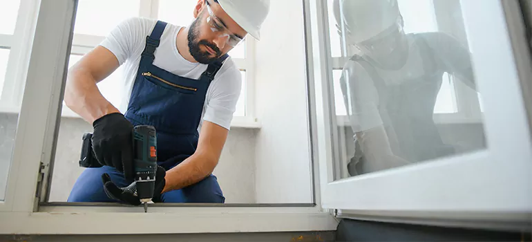 Replace Broken Window Pane in Palm Harbor, FL